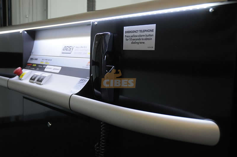 Passenger lift Cibes A5000 in office showroom, the Netherlan - Cibes新盛娱乐瑞典品牌电梯